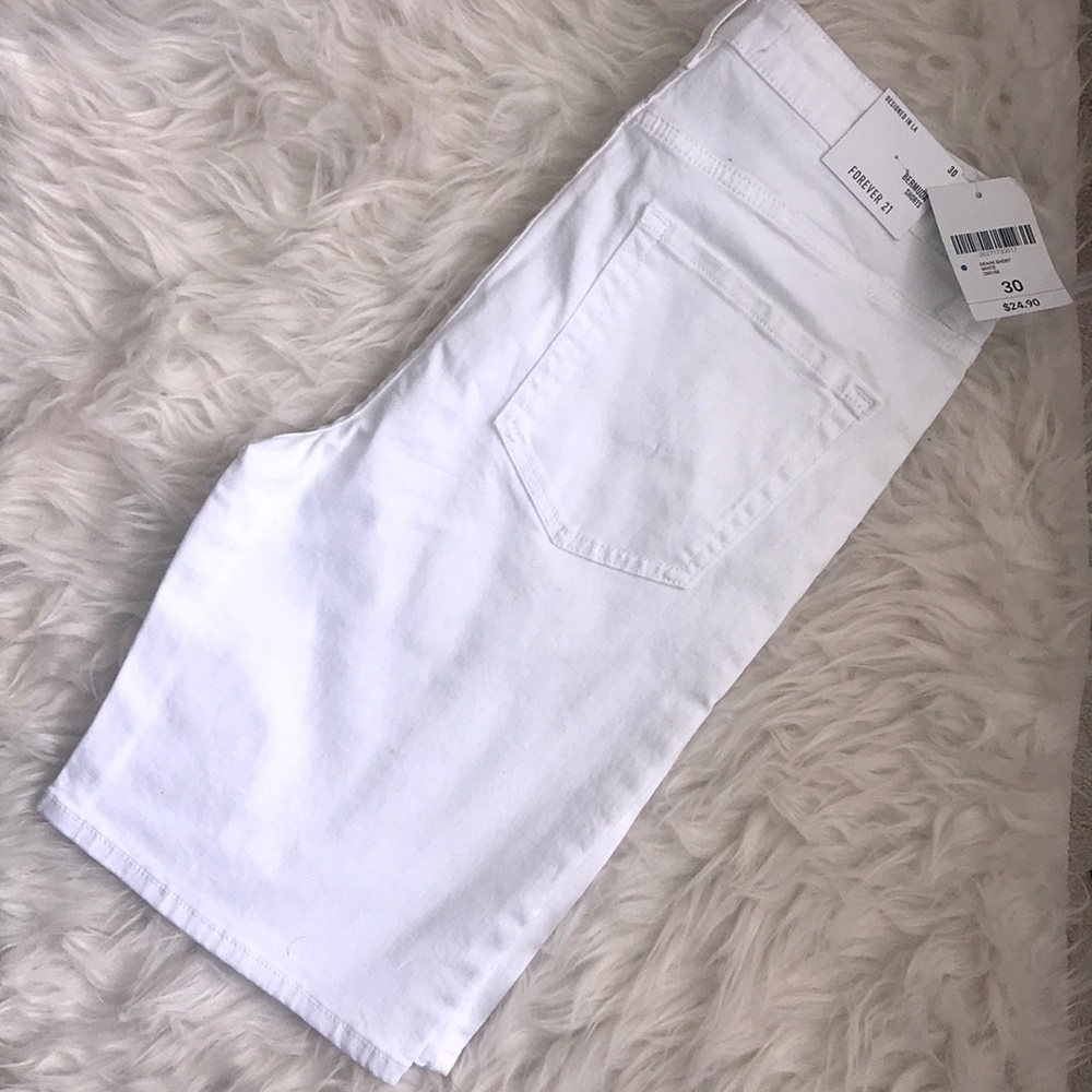 🛑 Last Chance! 🛑Forever 21 Bermuda Shorts